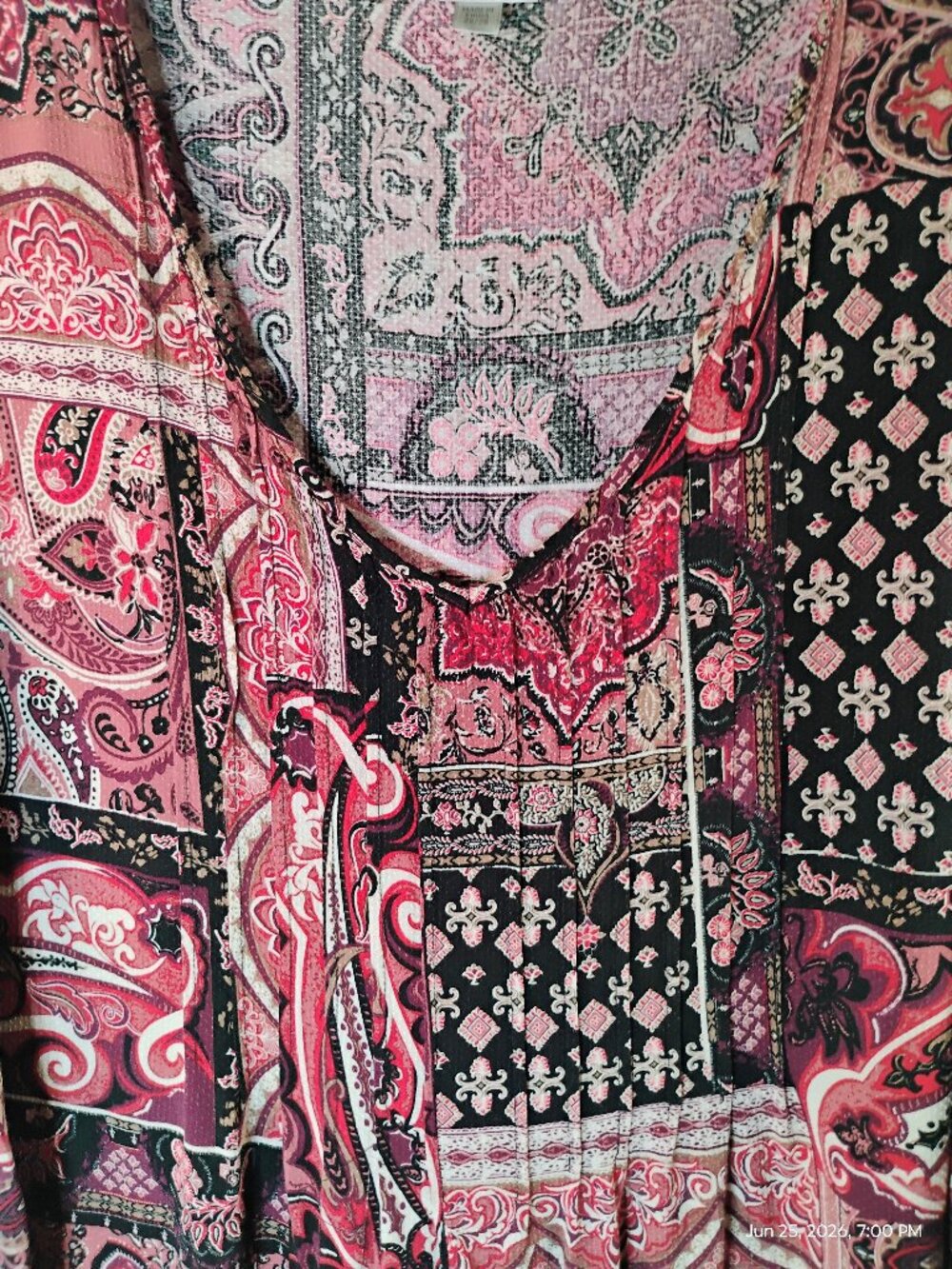 Avenue Plus Size Peasant Top – Size 26/28 – Pink & Black Paisley Patchwork - Picture 9 of 10